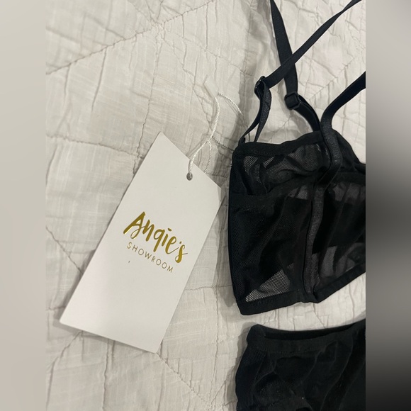 Leon Bando handmade black mesh lingerie set - Picture 4 of 8